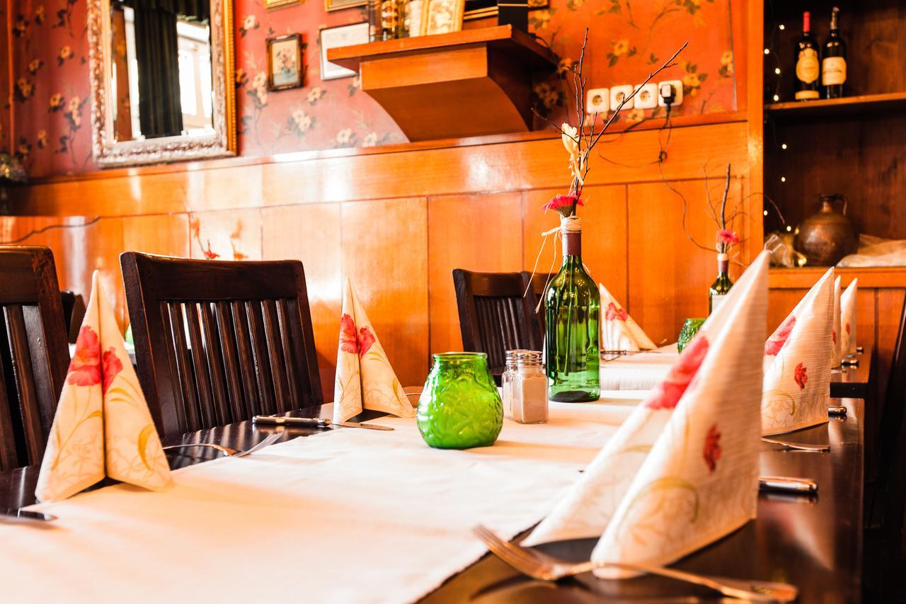 Hotel-Restaurant Gasthof Peters Anno 1650 Selfkant エクステリア 写真